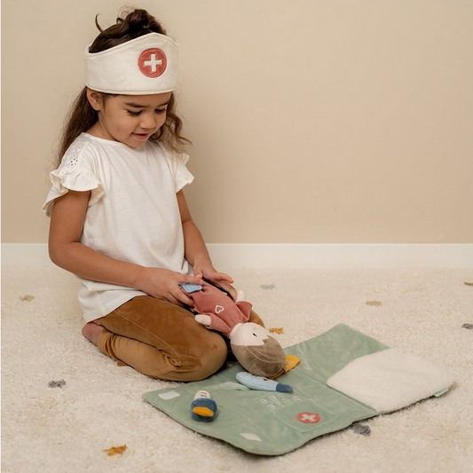 Little Dutch Cuddle Doll Set del Dottore con Jim - EmotionsToy