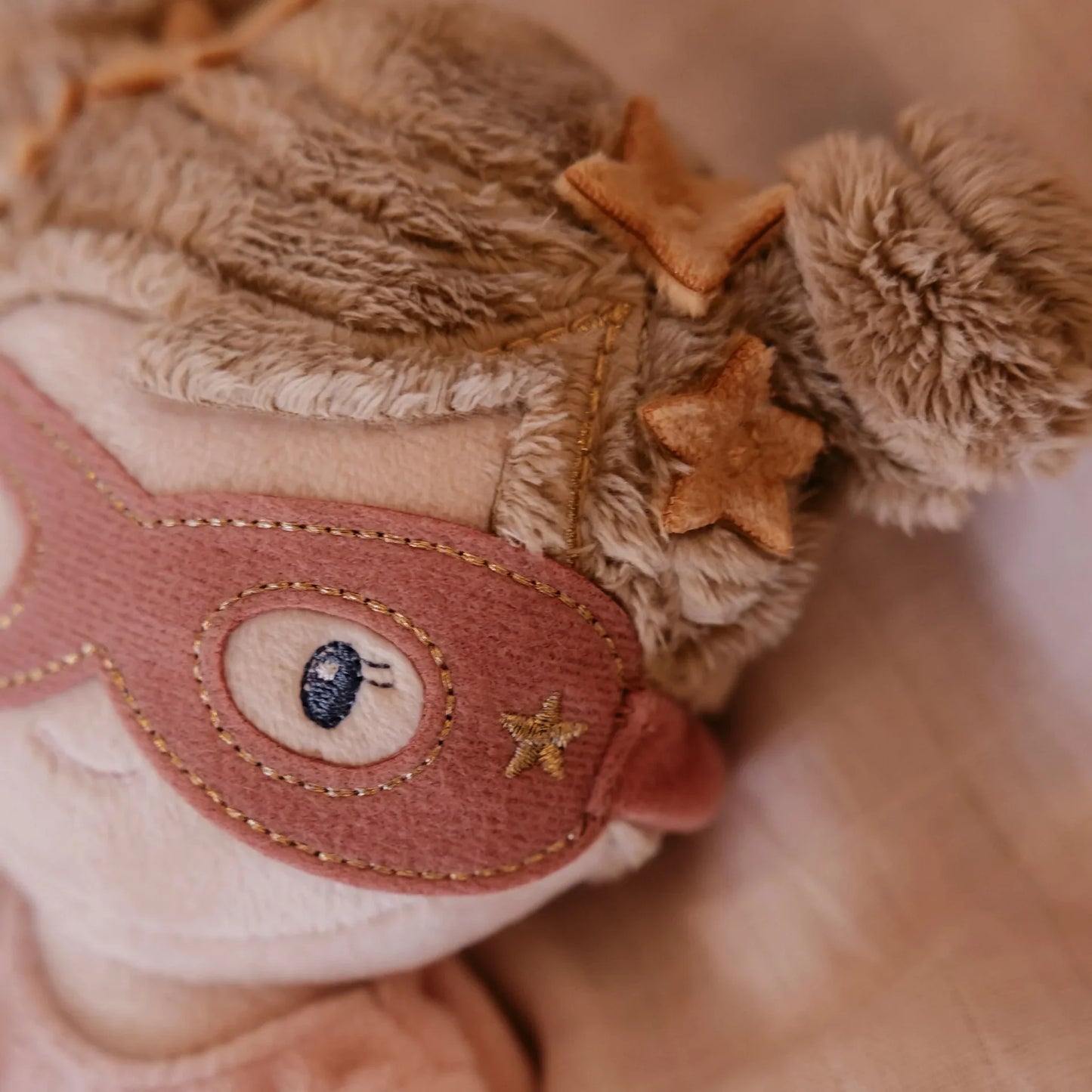 Little Dutch® Bambola Peluche Supereroina Rosa  35 cm