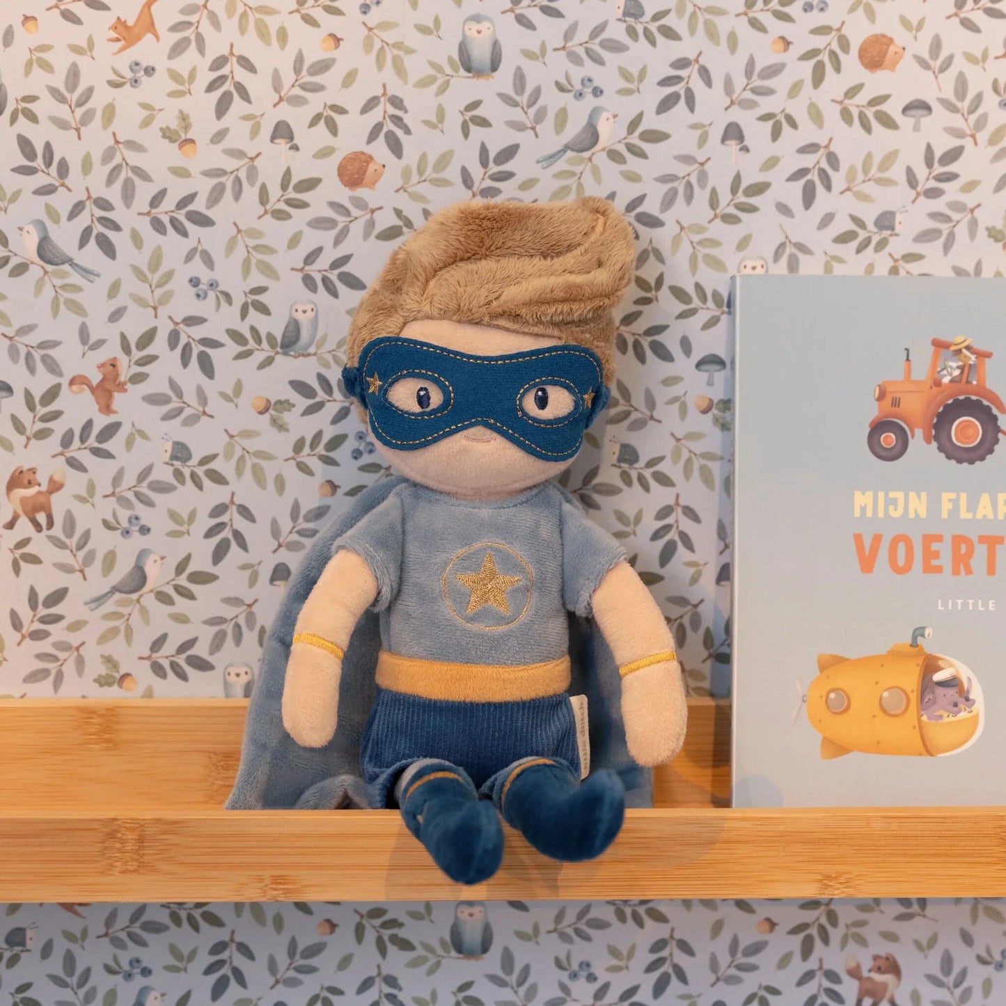 Little Dutch® Bambola Peluche Jim Supereroe 35 cm