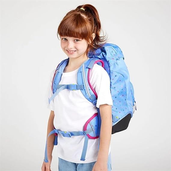 Zaino ergobag Prime Adorabear per scuola elementare, con design divertente e spazio per libri e materiale scolastico.