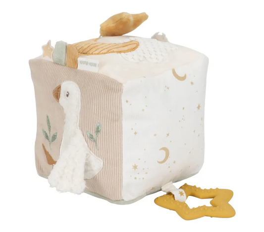 Cubo morbido con attività per neonati Little Dutch Forest Friends, colori naturali e dettagli tattili per stimolare i neonati.