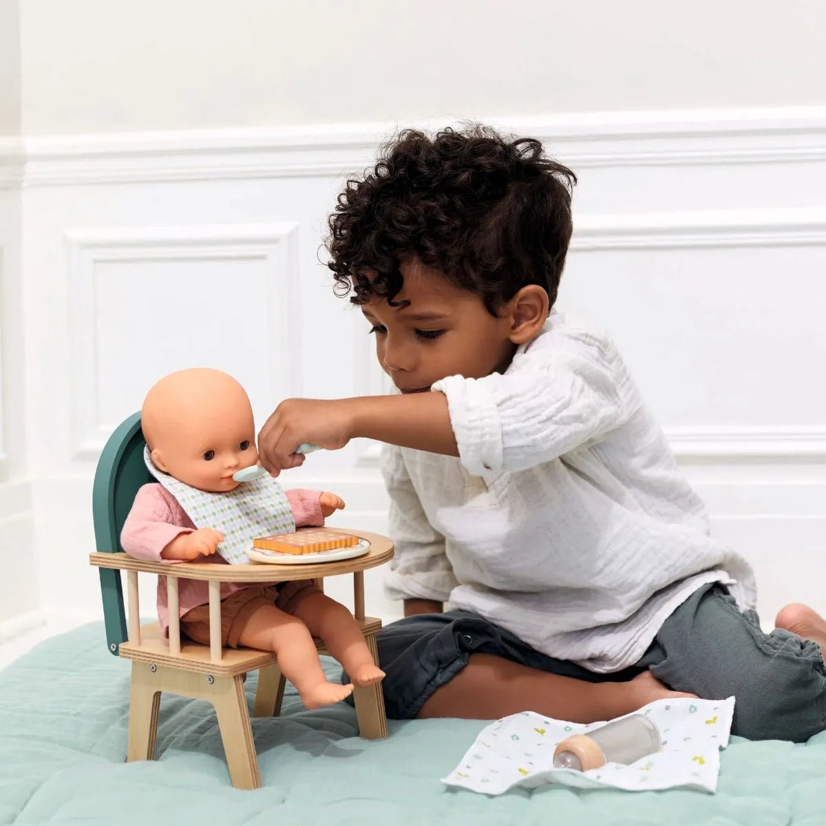 Djeco Pomea Sediolone per bambole in legno - Emotions Toy