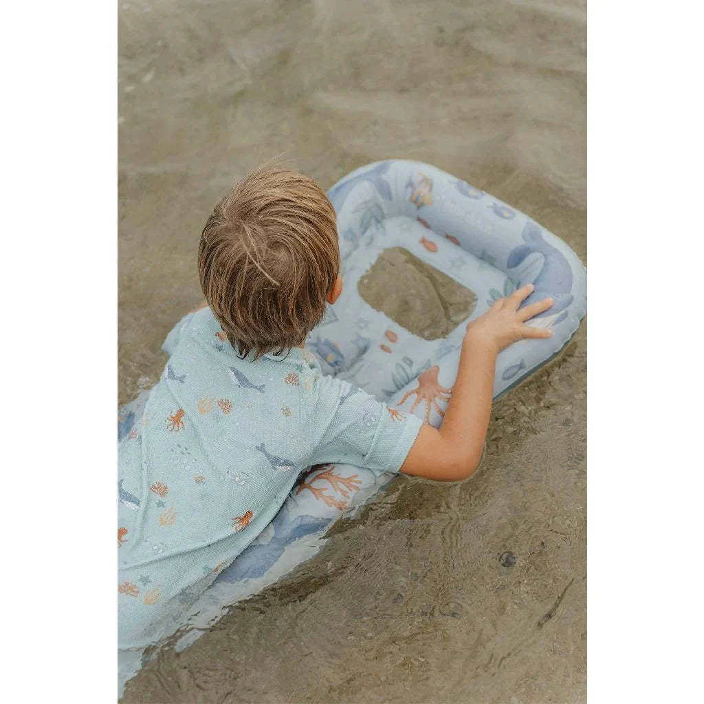 Materassino Little Dutch Ocean World con coda, gioco mare colorato con design marino e coda decorativa, per bambini.